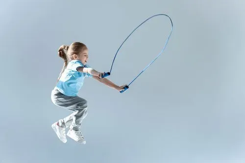 小朋友跳绳的正确方法与技巧 | 如何让小孩子轻松学跳绳