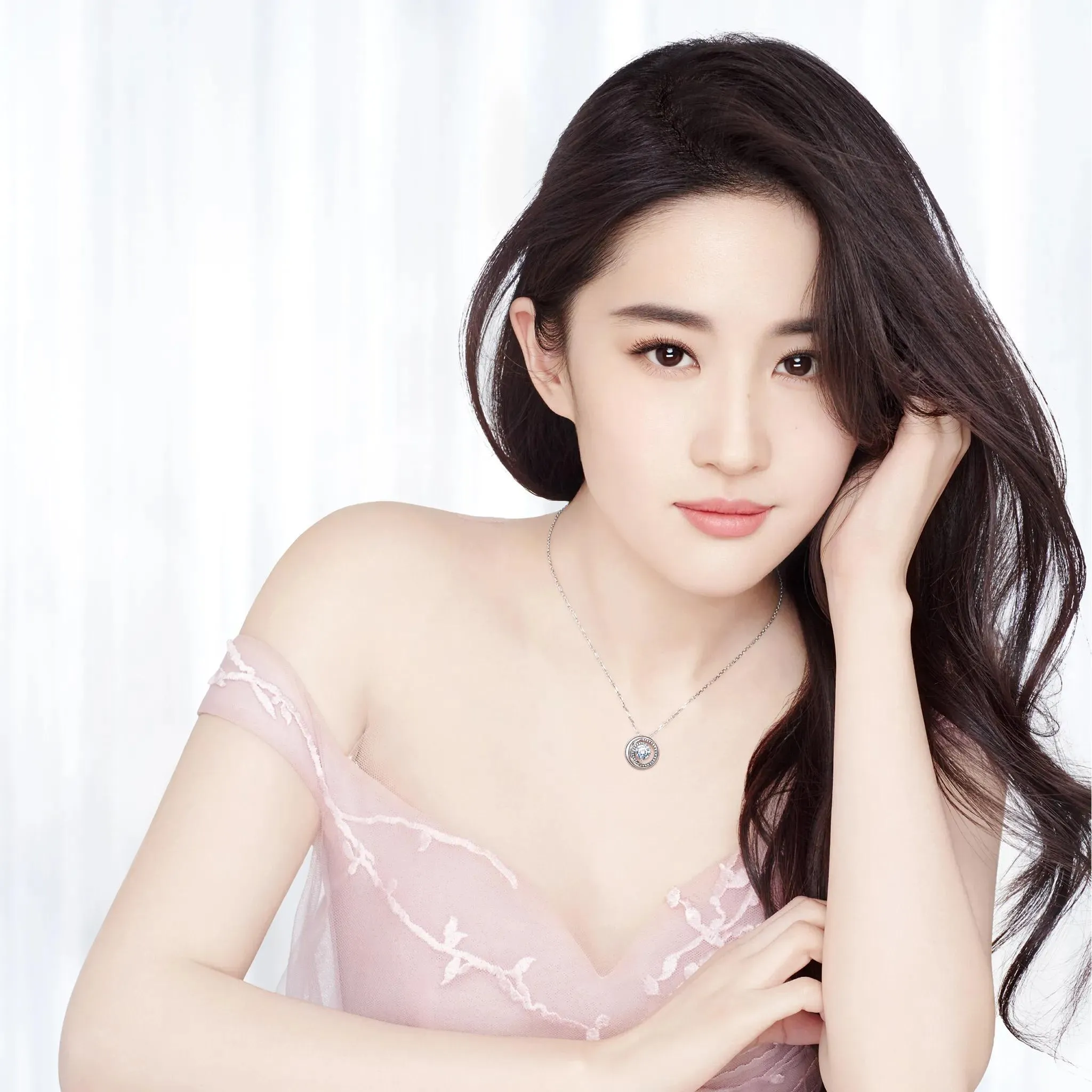 最美的明星女演员前十名 | 十位中国最美的女明星排行